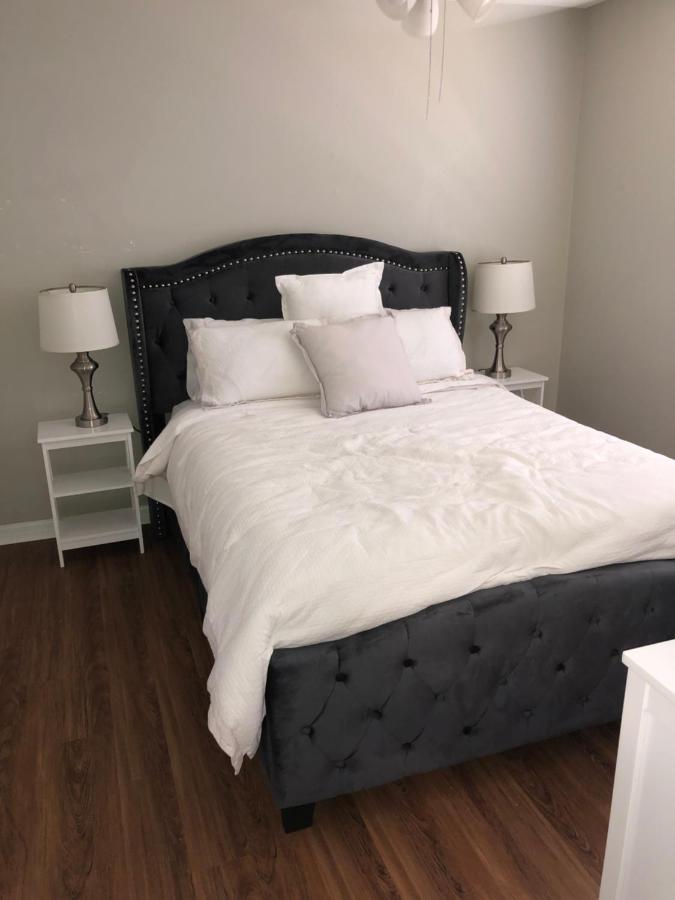 Villa Cheerful 3 Bed House In A Cul- De-Sac! Tampa Esterno foto